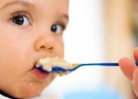 Что делать, если ребенок не ест прикорм